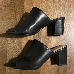 calvin klein, black leather open toe mules, size 7.5